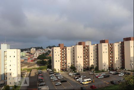 Vista do Quarto 1 de apartamento para alugar com 2 quartos, 55m² em Parque São Vicente, Santo André