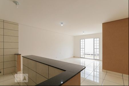 Sala/Quarto de apartamento para alugar com 1 quarto, 40m² em Jardim Ester Yolanda, São Paulo
