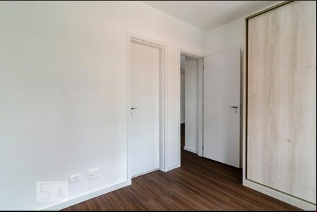 Quarto 1 de apartamento para alugar com 2 quartos, 58m² em Vila Madalena, São Paulo