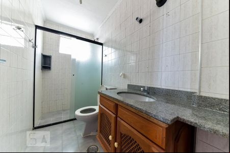 Banheiro de apartamento à venda com 2 quartos, 60m² em Anchieta, São Bernardo do Campo