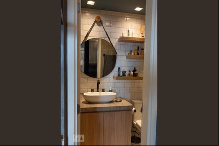 Banheiro de kitnet/studio à venda com 1 quarto, 42m² em Cidade Monções, São Paulo