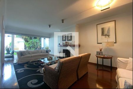 Sala de casa para alugar com 4 quartos, 585m² em Morumbi, São Paulo