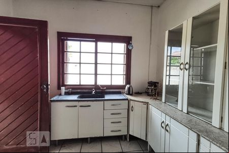 Sala e cozinha de casa à venda com 2 quartos, 61m² em Feitoria, São Leopoldo