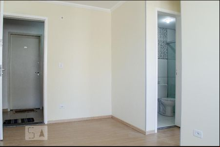 Sala de apartamento para alugar com 2 quartos, 52m² em Xaxim, Curitiba