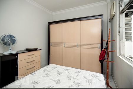 Quarto 1 de apartamento para alugar com 2 quartos, 60m² em Méier, Rio de Janeiro