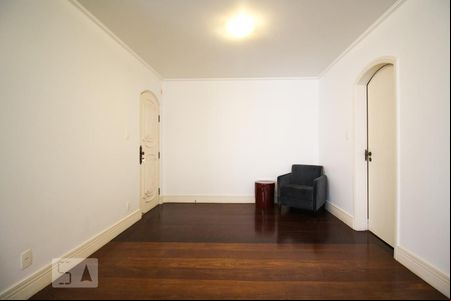Sala  de apartamento para alugar com 3 quartos, 130m² em Itaim Bibi, São Paulo