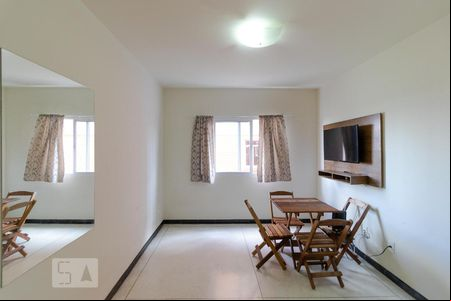Salas de apartamento para alugar com 1 quarto, 40m² em Jardim Chapadão, Campinas