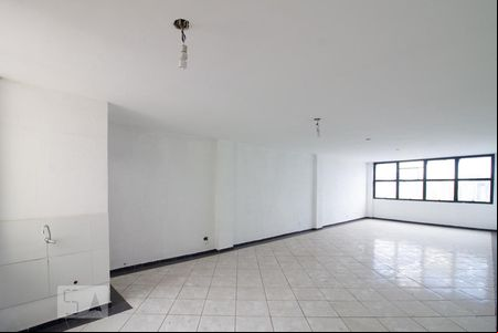 Sala de kitnet/studio para alugar com 1 quarto, 54m² em Centro, Guarulhos