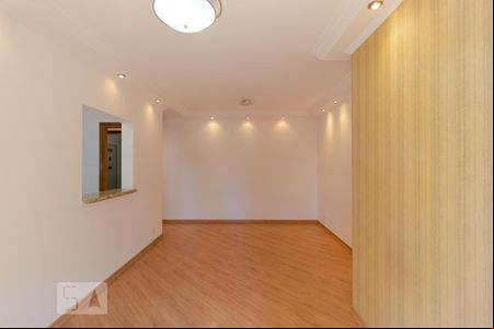 Salas de apartamento para alugar com 2 quartos, 67m² em Mansões Santo Antônio, Campinas