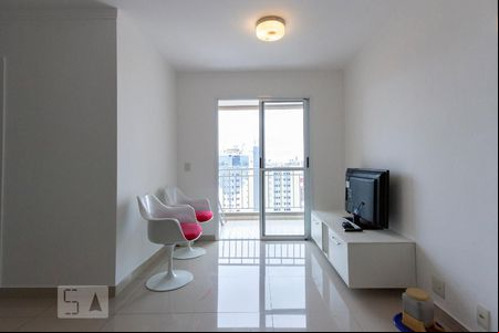Sala de apartamento para alugar com 3 quartos, 70m² em Mansões Santo Antônio, Campinas