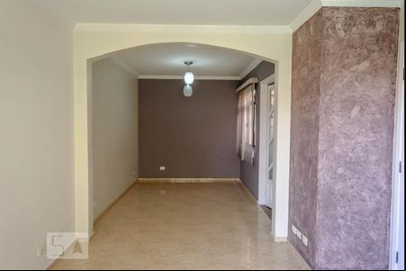 Sala de casa de condomínio para alugar com 2 quartos, 77m² em Vila Independencia, São Paulo