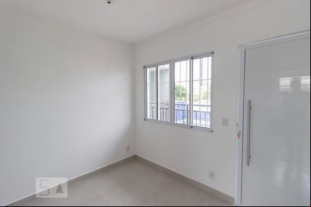 Sala de apartamento para alugar com 1 quarto, 28m² em Vila Diva, São Paulo