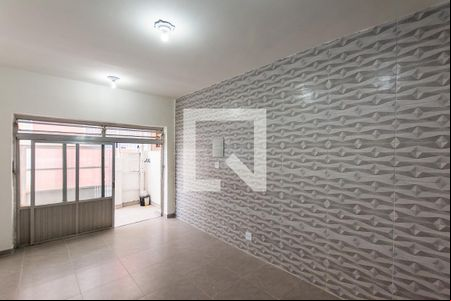 Sala de casa para alugar com 2 quartos, 72m² em Macuco, Santos