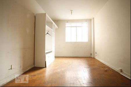 Kitnet de kitnet/studio à venda com 1 quarto, 27m² em Centro Histórico de São Paulo, Rio de Janeiro