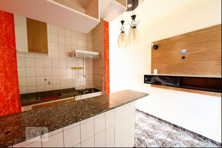 Sala de apartamento para alugar com 1 quarto, 37m² em Centro, Guarulhos