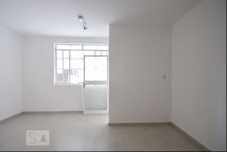 Sala de casa para alugar com 3 quartos, 150m² em Setor Sul, Goiânia