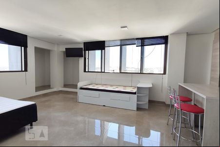Sala e quarto de kitnet/studio para alugar com 1 quarto, 47m² em Centro, Novo Hamburgo