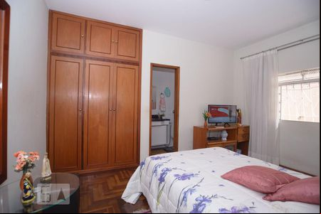Casa à venda com 3 quartos, 150m² em Santa Branca, Belo Horizonte