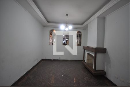 Sala de casa para alugar com 4 quartos, 200m² em Jardim Brasil (zona Norte), São Paulo