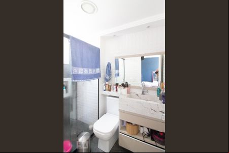 Banheiro da Suíte de apartamento à venda com 3 quartos, 62m² em Jardim Bela Vista, Guarulhos