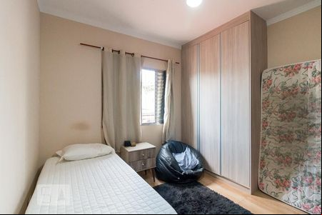 Quarto 1 suíte de casa para alugar com 3 quartos, 250m² em Jardim Bela Vista, Guarulhos