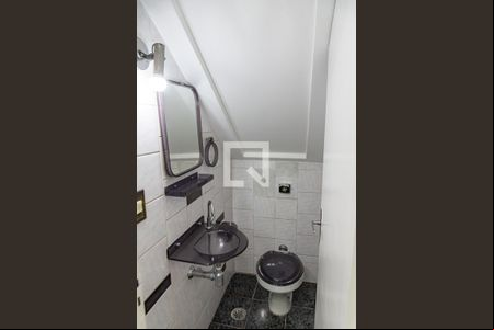 Lavabo de casa para alugar com 5 quartos, 260m² em Chácara Inglesa, São Paulo