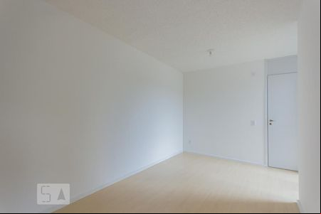 Sala de apartamento para alugar com 2 quartos, 45m² em Curicica, Rio de Janeiro