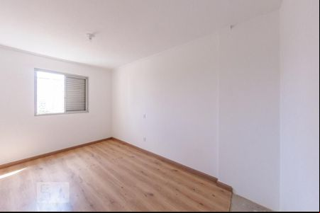 Quarto de apartamento à venda com 1 quarto, 68m² em Bosque, Campinas