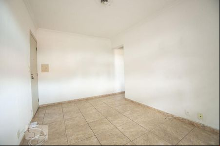 sala de apartamento para alugar com 2 quartos, 65m² em Vila Mimosa, Campinas