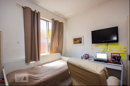 Quarto  de apartamento à venda com 2 quartos, 85m² em Navegantes, Porto Alegre