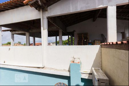Vista Quarto 1 (2º andar) de casa de condomínio para alugar com 2 quartos, 100m² em Taquara, Rio de Janeiro