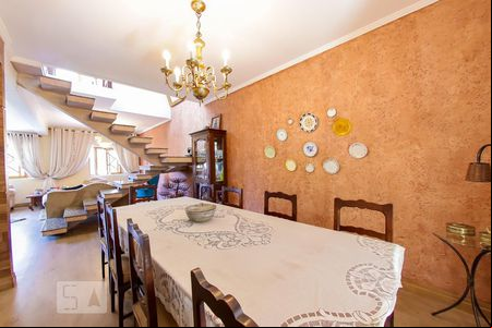 Sala de Jantar de casa para alugar com 4 quartos, 267m² em Vila Barros, Guarulhos