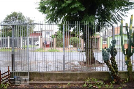 Casa à venda com 2 quartos, 100m² em Mathias Velho, Canoas