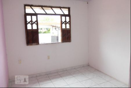 Quarto 1 de casa para alugar com 2 quartos, 60m² em Itapuã, Salvador