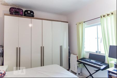 Quarto 1 de casa à venda com 3 quartos, 390m² em Parque Marajoara, Santo André