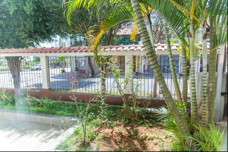 Vista da Sala de casa à venda com 3 quartos, 390m² em Parque Marajoara, Santo André