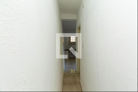 CORREDOR de casa para alugar com 2 quartos, 98m² em Havaí, Belo Horizonte