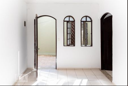 Sala de casa para alugar com 1 quarto, 90m² em Itaquera, São Paulo