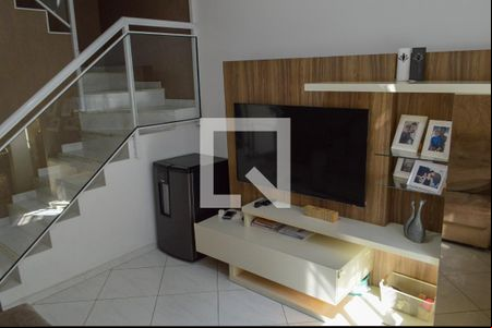 Sala de casa de condomínio para alugar com 3 quartos, 90m² em Tanque, Rio de Janeiro