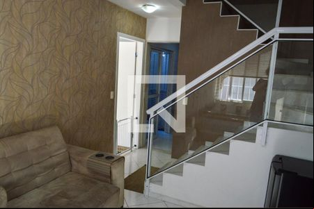 Sala de casa de condomínio para alugar com 3 quartos, 90m² em Tanque, Rio de Janeiro