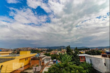 Vista da Sala de casa para alugar com 2 quartos, 92m² em Jardim Rosana, Guarulhos