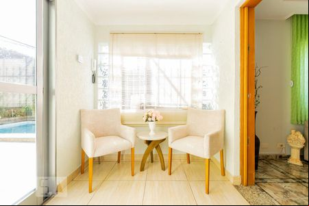 1o. Andar - Sala (Entrada) de casa à venda com 3 quartos, 400m² em Jardim Santa Emília, São Paulo