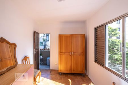 Quarto de apartamento para alugar com 2 quartos, 55m² em Sumaré, São Paulo