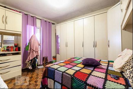 Quarto 1 de casa à venda com 2 quartos, 190m² em Jardim Moncoes, Santo André