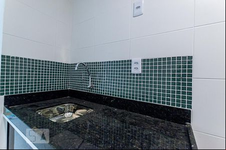 Cozinha de apartamento à venda com 1 quarto, 25m² em Centro, Niterói