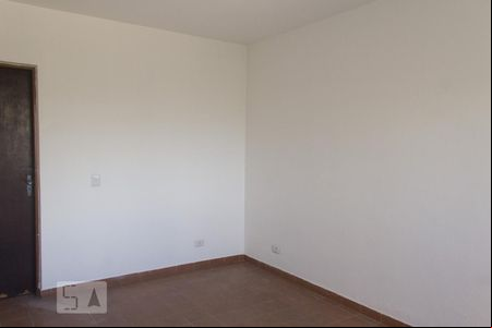 Sala 1 de casa para alugar com 3 quartos, 125m² em Jardim Eliane, Cotia