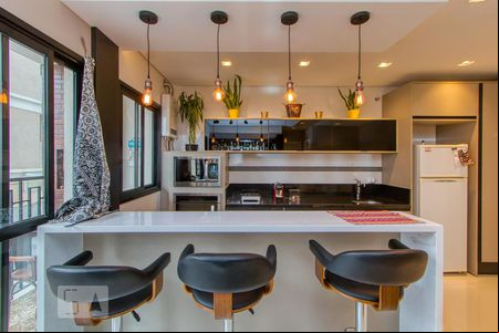 Sala/Cozinha de apartamento para alugar com 2 quartos, 64m² em Mossunguê, Curitiba