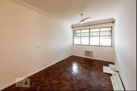 Sala de apartamento à venda com 3 quartos, 90m² em Jardim Botânico, Rio de Janeiro