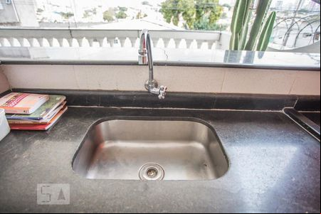 Detalhe - Varanda de casa à venda com 3 quartos, 200m² em Vila Babilônia, São Paulo