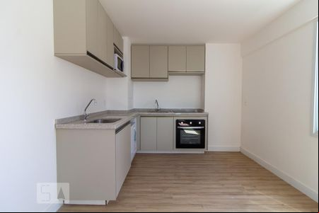 Sala / Cozinha de apartamento para alugar com 1 quarto, 79m² em Savassi, Belo Horizonte